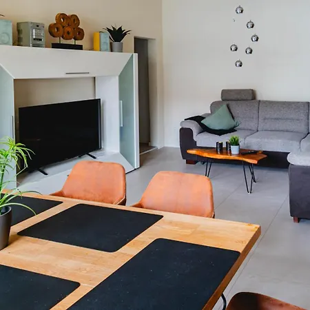 Haus Shiralee - Warnemünde Apartment